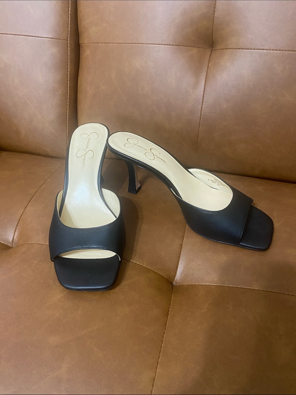 Jessica Simpson Black Slide Mule Heels